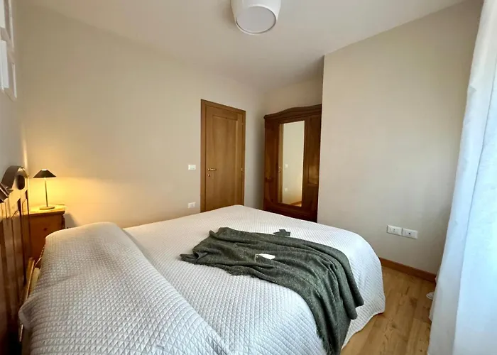 Dolomiti Apartment *